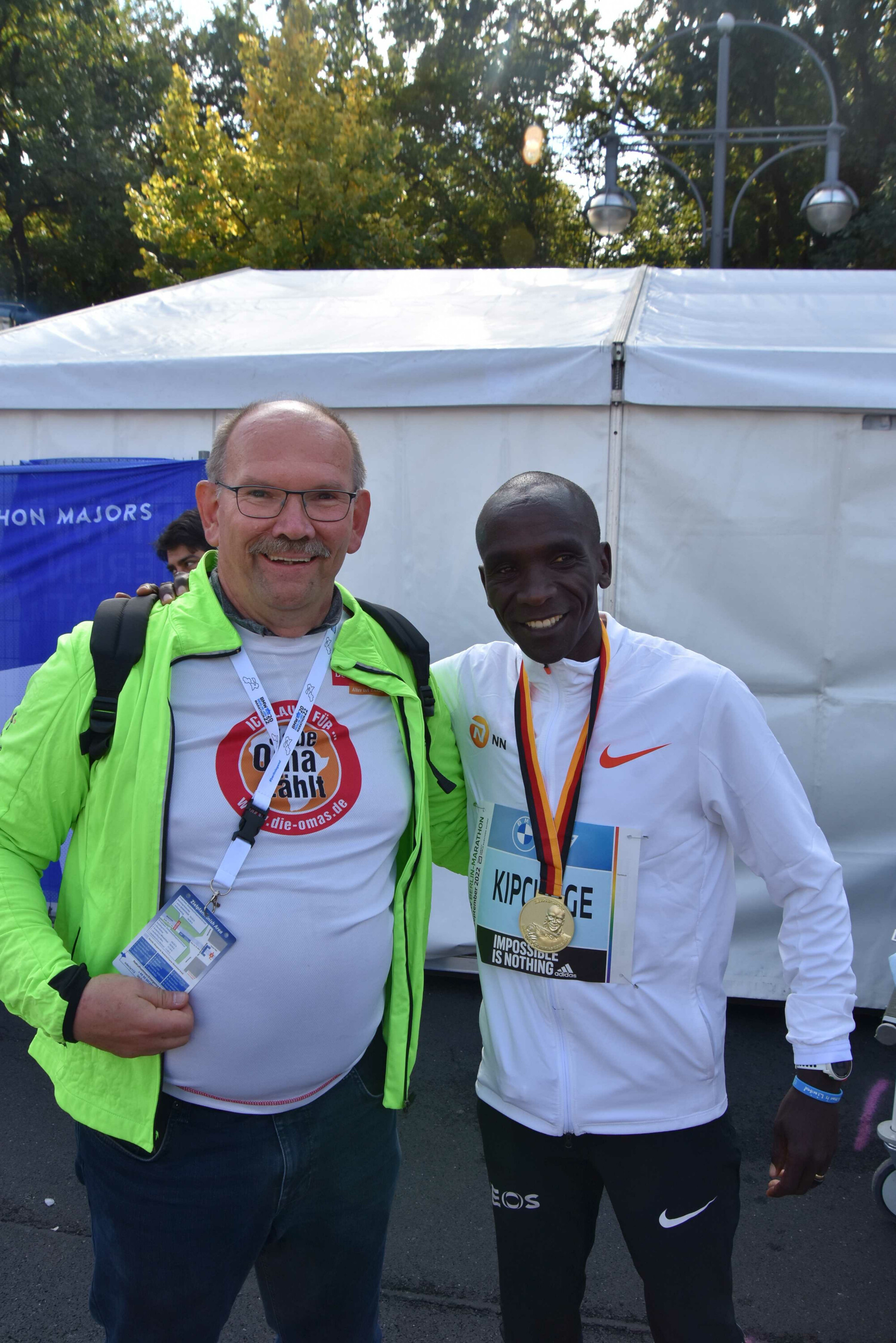 foto_bm_rrundeluidkipchoge_c_reinhardrehkamp_2022.jpg