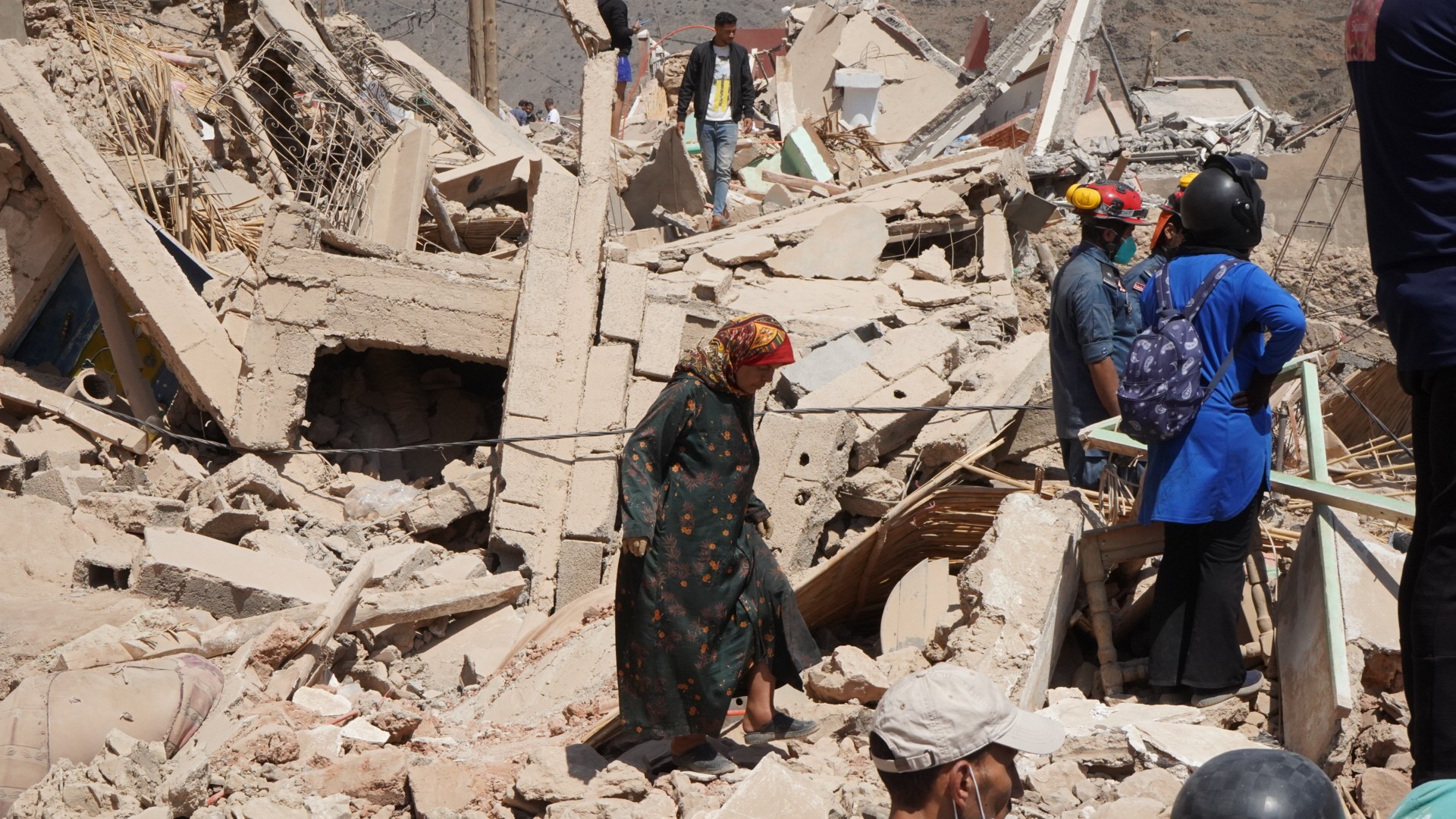 mar_erdbeben-ruine_c_action-for-humanity_2023.jpg