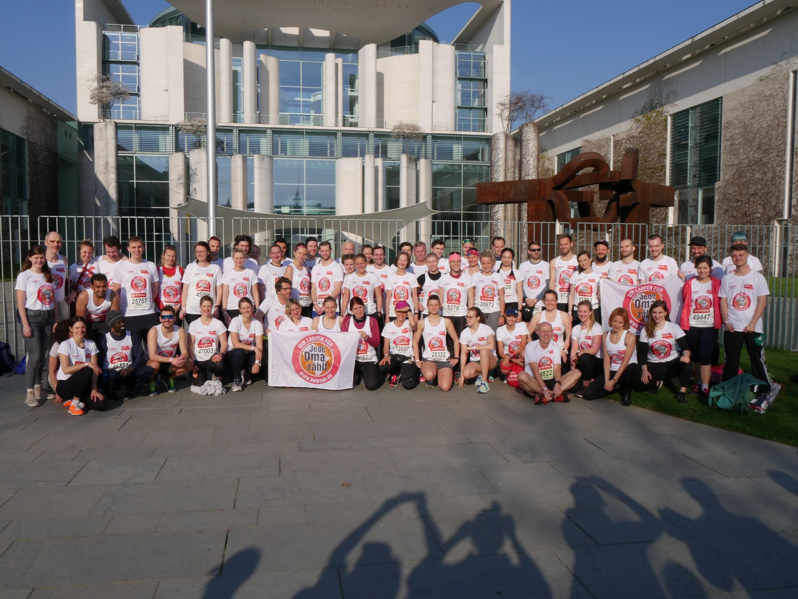 berlin-halbmarathon_gruppenfoto_c_had_2019.jpg