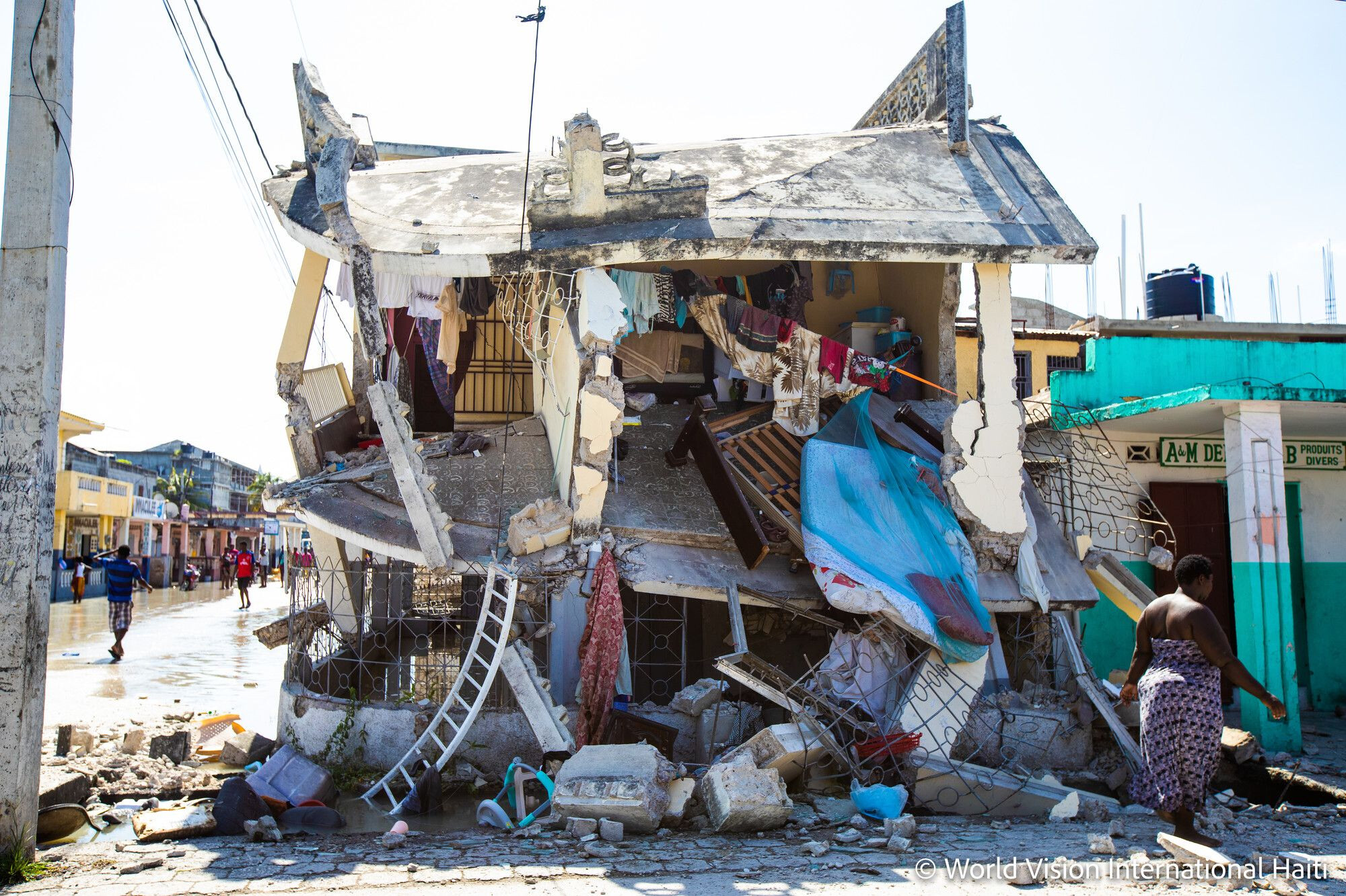 Nach dem Erdbeben auf Haiti im August 2021 sind viele Häuser zerstört.