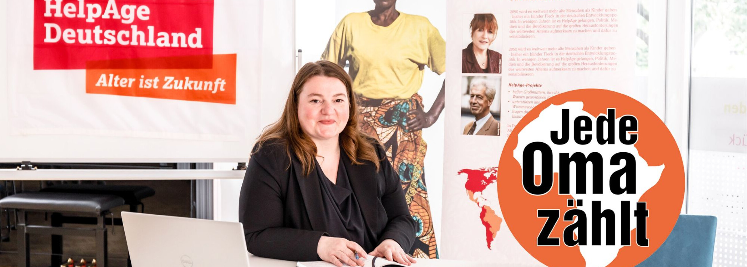 Sonja SchreibtischJOZ2.jpg