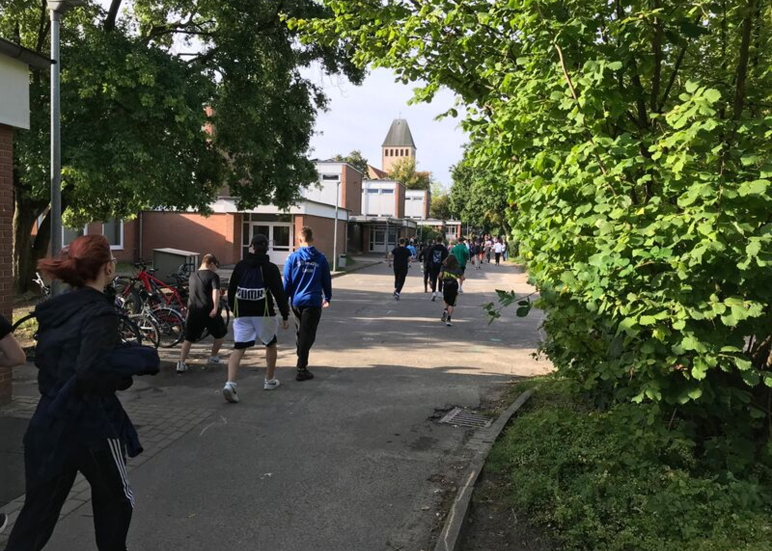 de_sponsorenlauf laufende kinder_had_2023