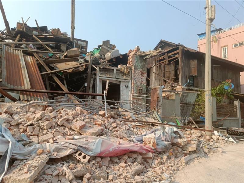 Bild von einem zerstörten Haus.